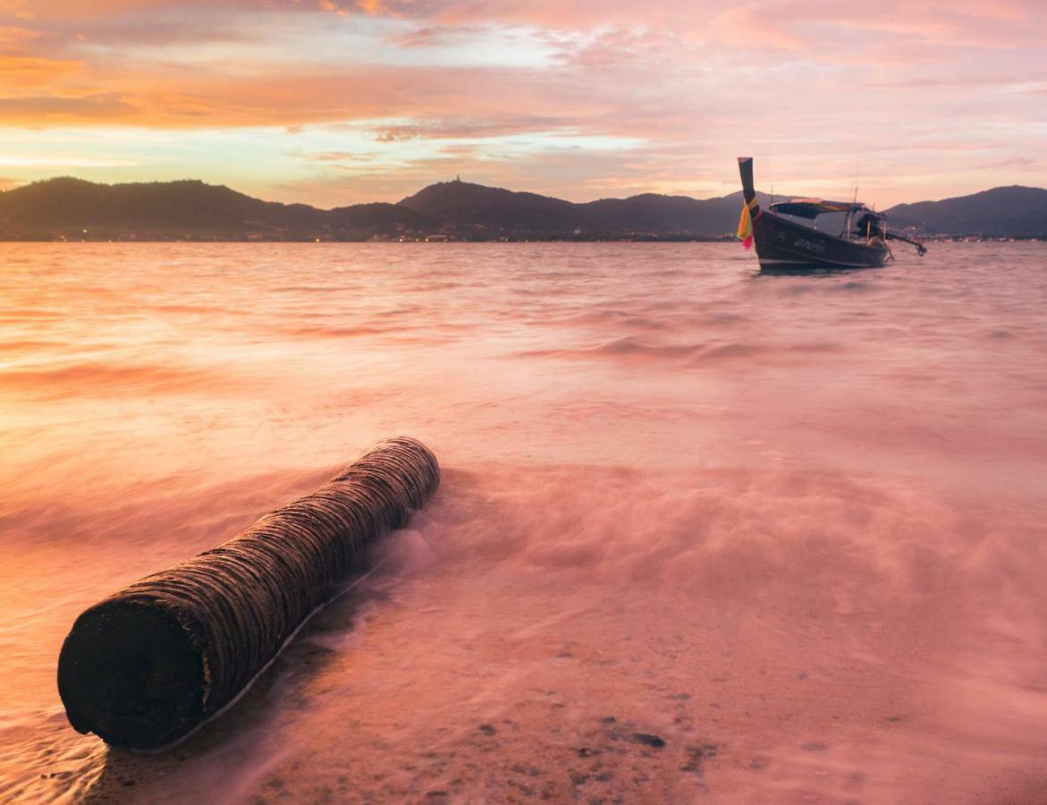 Baan Mai Beachfront Lone Island プーケット エクステリア 写真