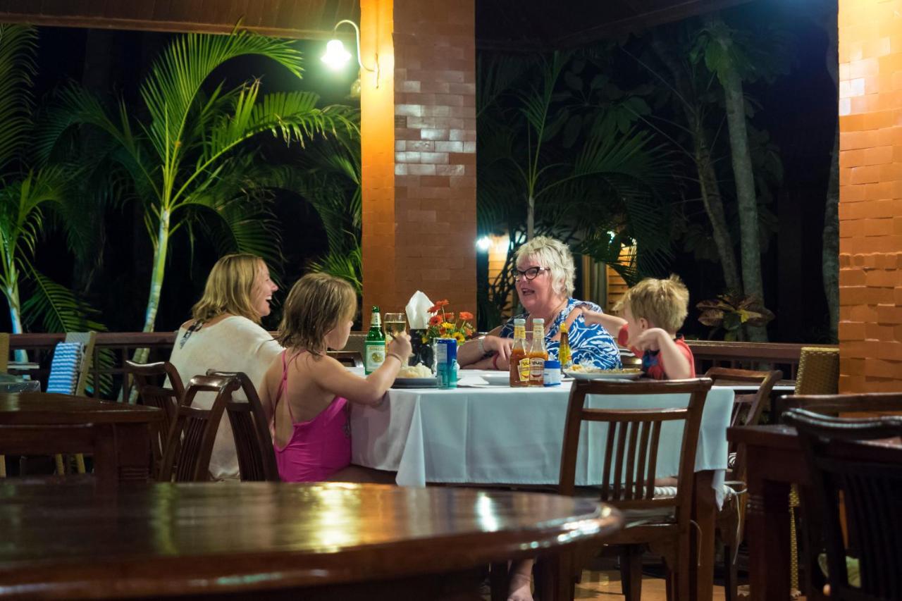 Baan Mai Beachfront Lone Island プーケット エクステリア 写真